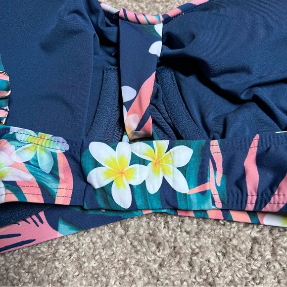 NWT Birdsong Bare Necessities Swim Undewire Bralette Bikini Top - 38D - Picture 8 of 10